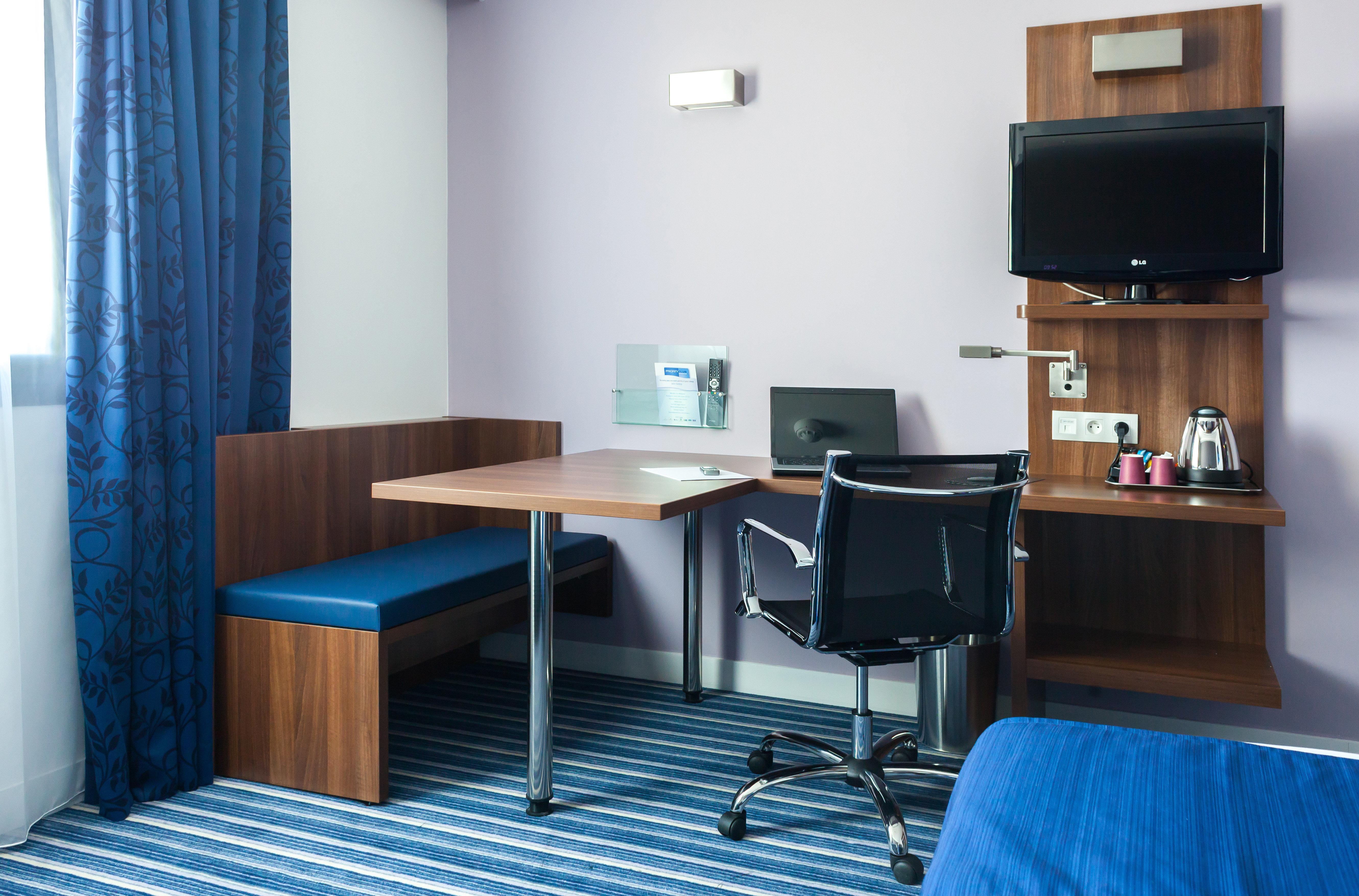 Hotel Express - Odysseum By Ihg 3*