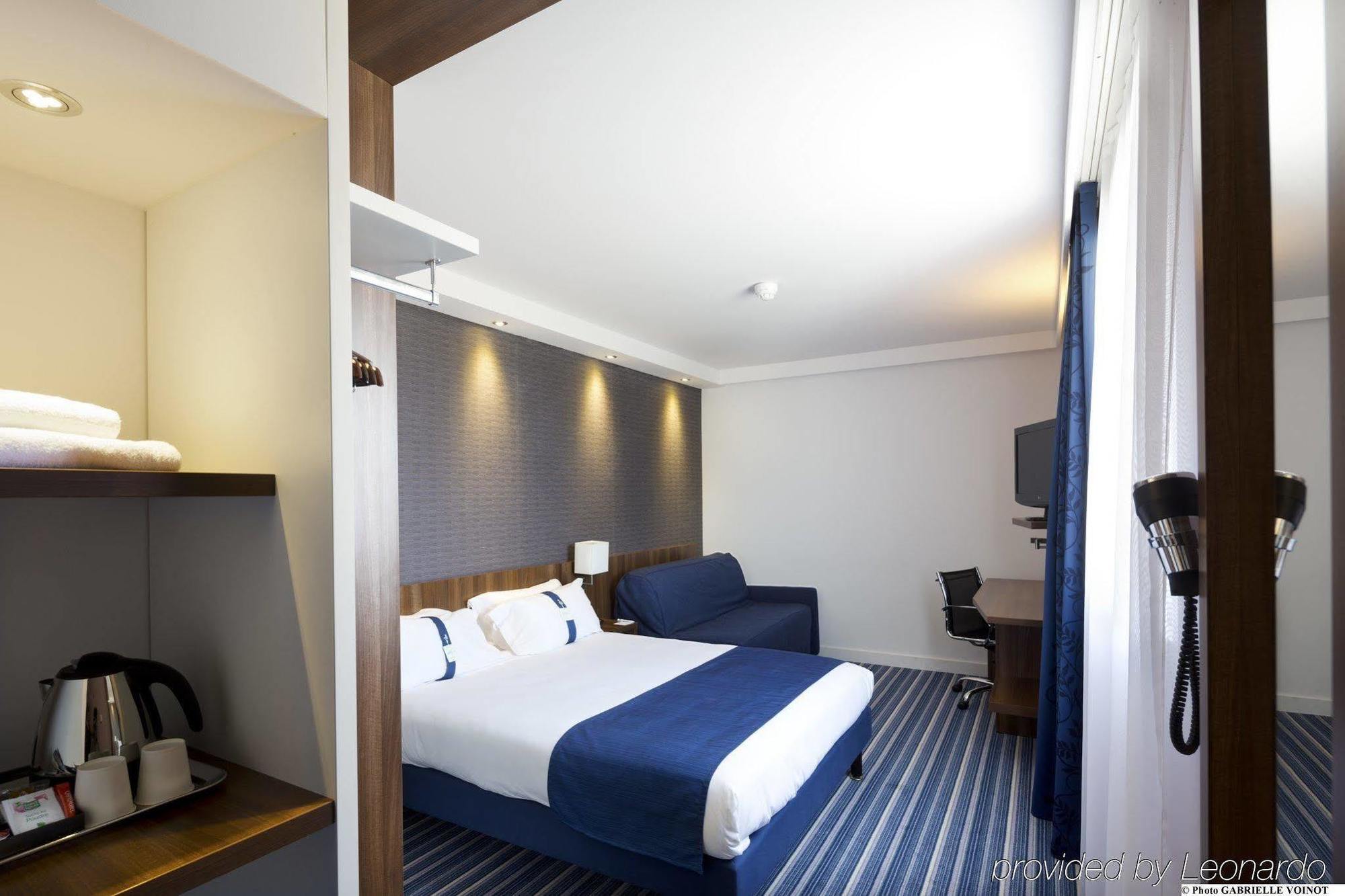 Hotel Express - Odysseum By Ihg